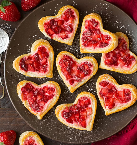 heart shaped strawberry cream cheese breakfast tarts